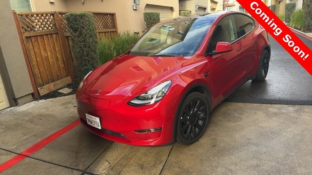 2022 Tesla Model Y Long Range's photo