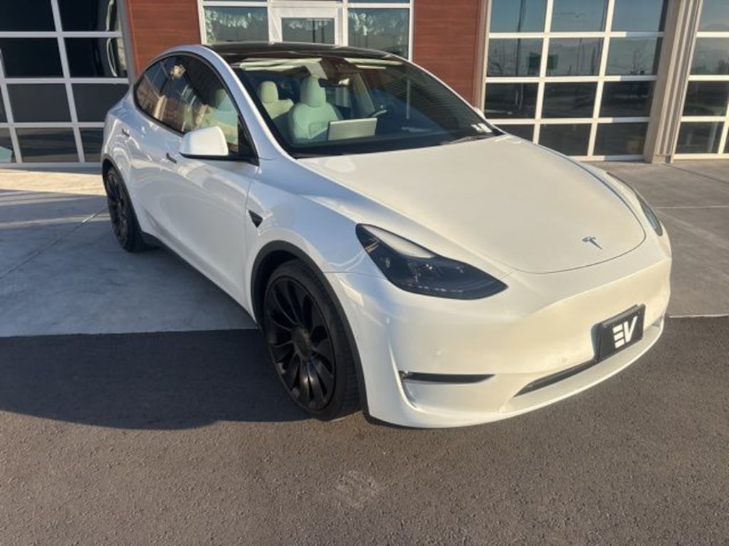 Used 2022 Tesla Model Y Performance SUV