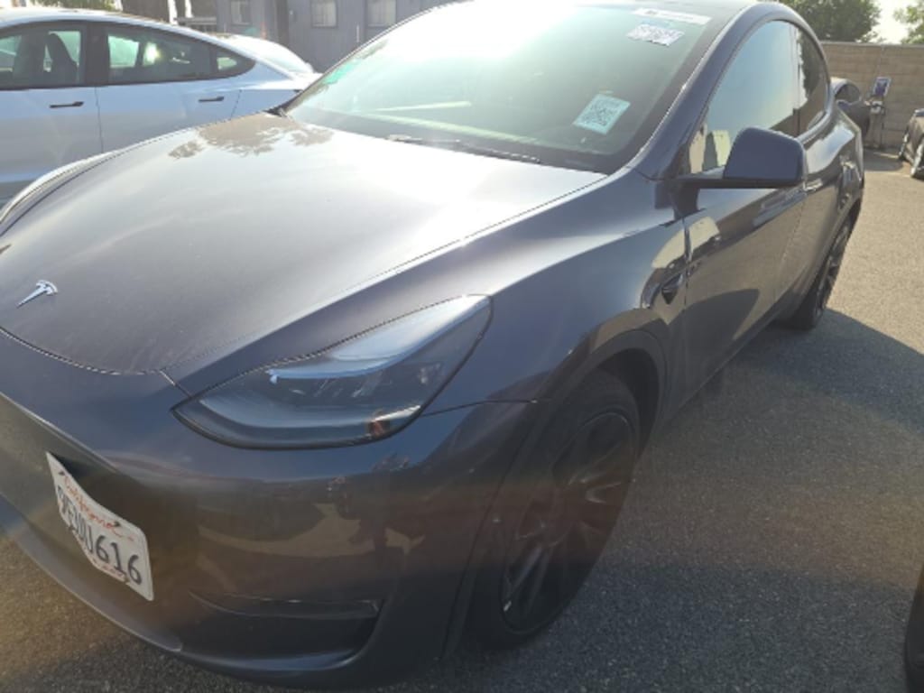 Used 2023 Tesla Model Y Long Range SUV