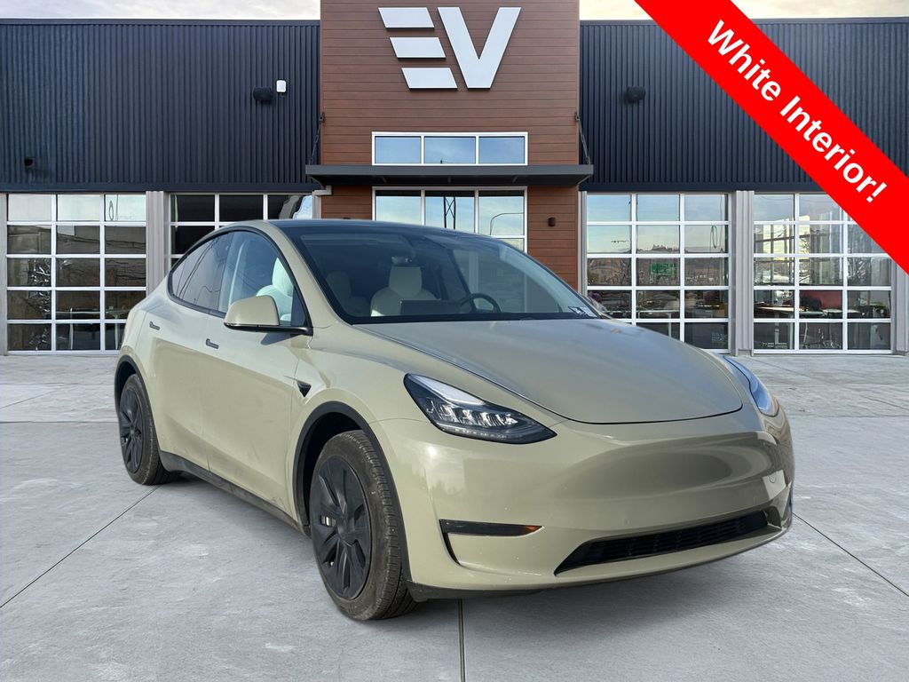 2020 Tesla Model Y Long Range's photo