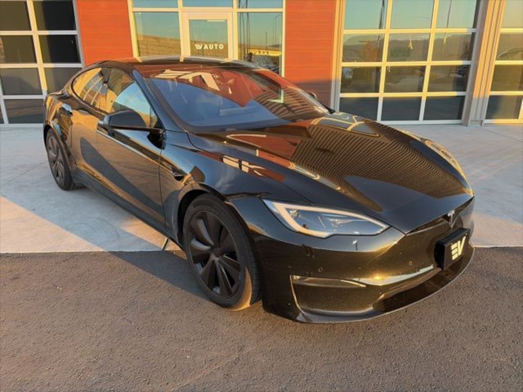 Used 2023 Tesla Model S Base Hatchback
