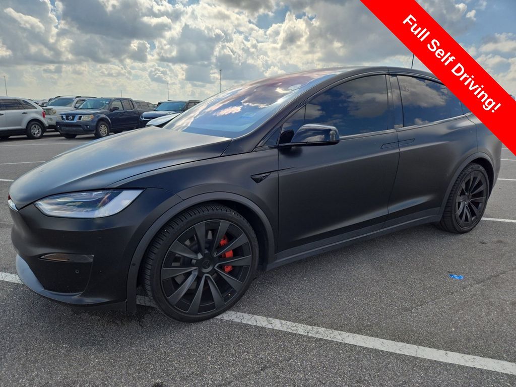 2022 Tesla Model X Plaid's photo