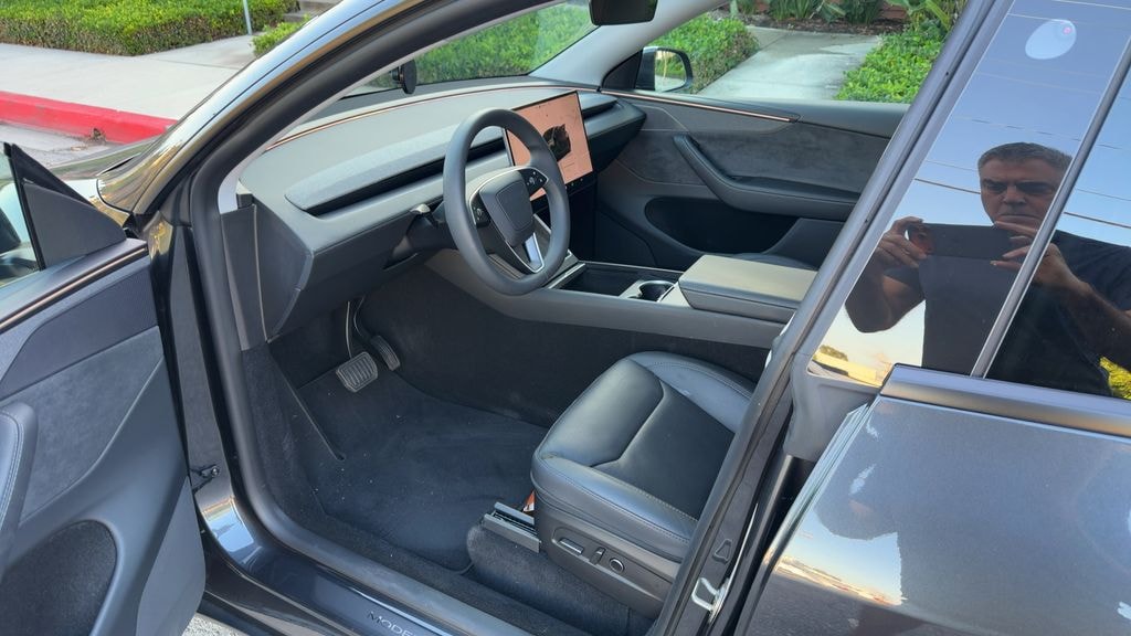 Used 2026 Tesla Model Y Long Range SUV