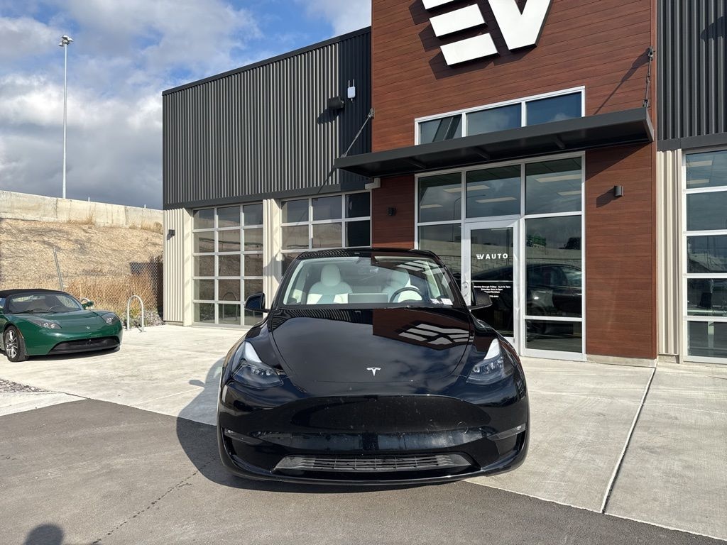 Used 2024 Tesla Model Y Performance SUV