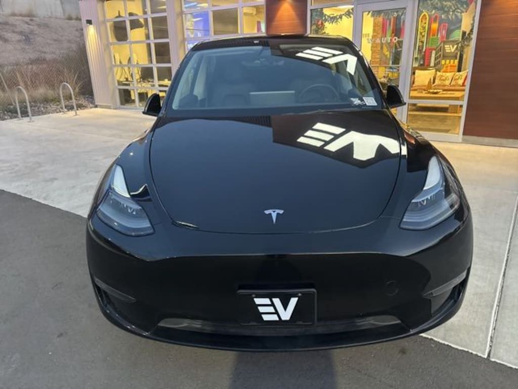 Used 2023 Tesla Model Y Performance SUV