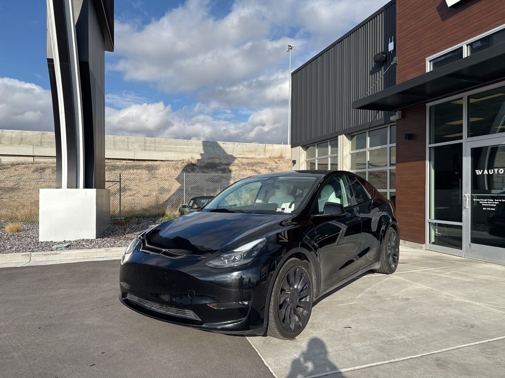 Used 2024 Tesla Model Y Performance SUV