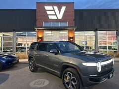 2024 Rivian R1S Adventure SUV