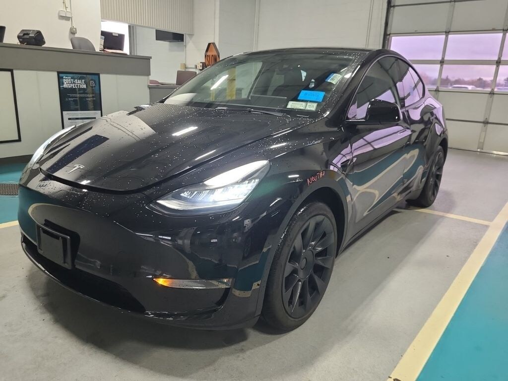 Used 2022 Tesla Model Y Long Range SUV