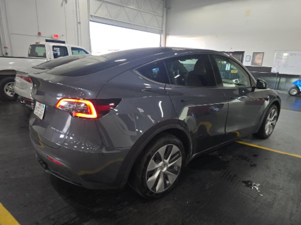 Used 2023 Tesla Model Y Long Range SUV
