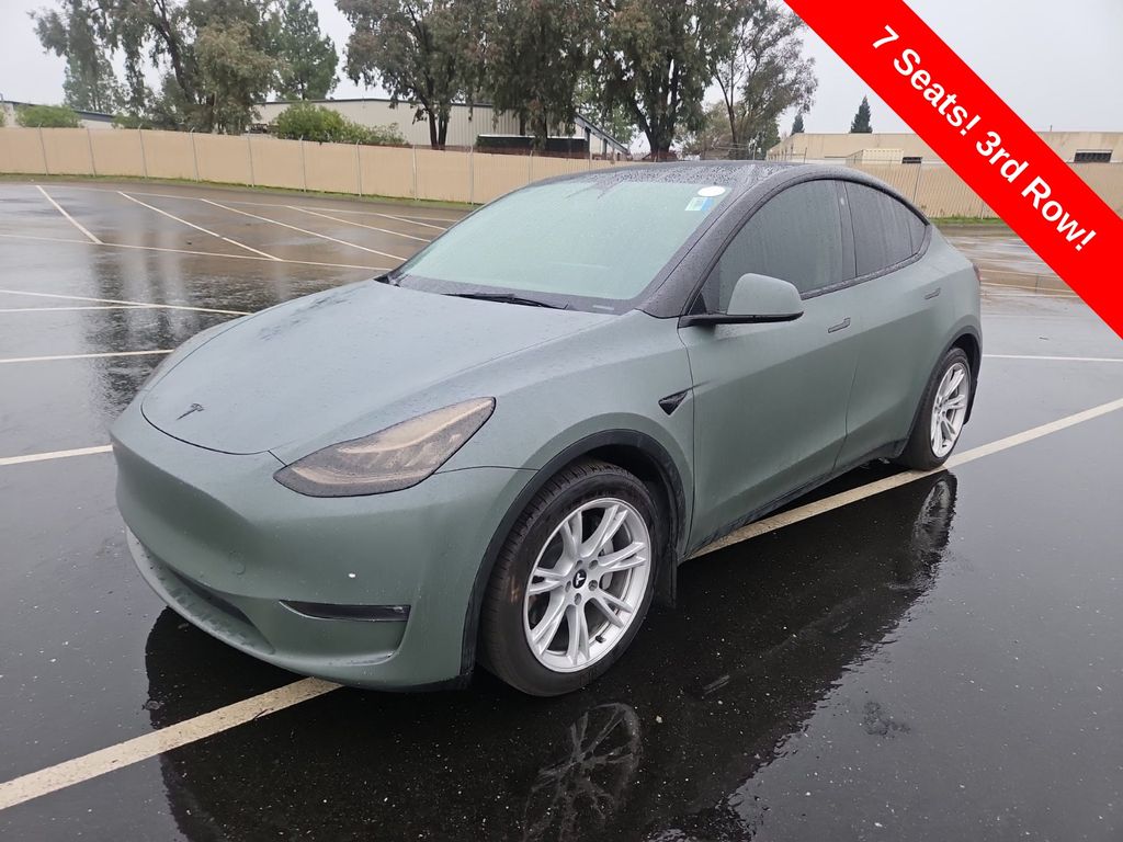 2021 Tesla Model Y Long Range's photo