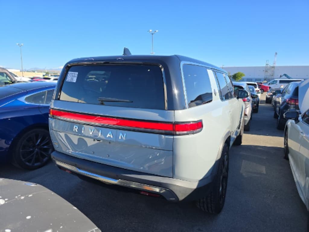 Used 2022 Rivian R1S Launch Edition SUV