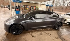 2025 Tesla Model 3 Long Range Sedan