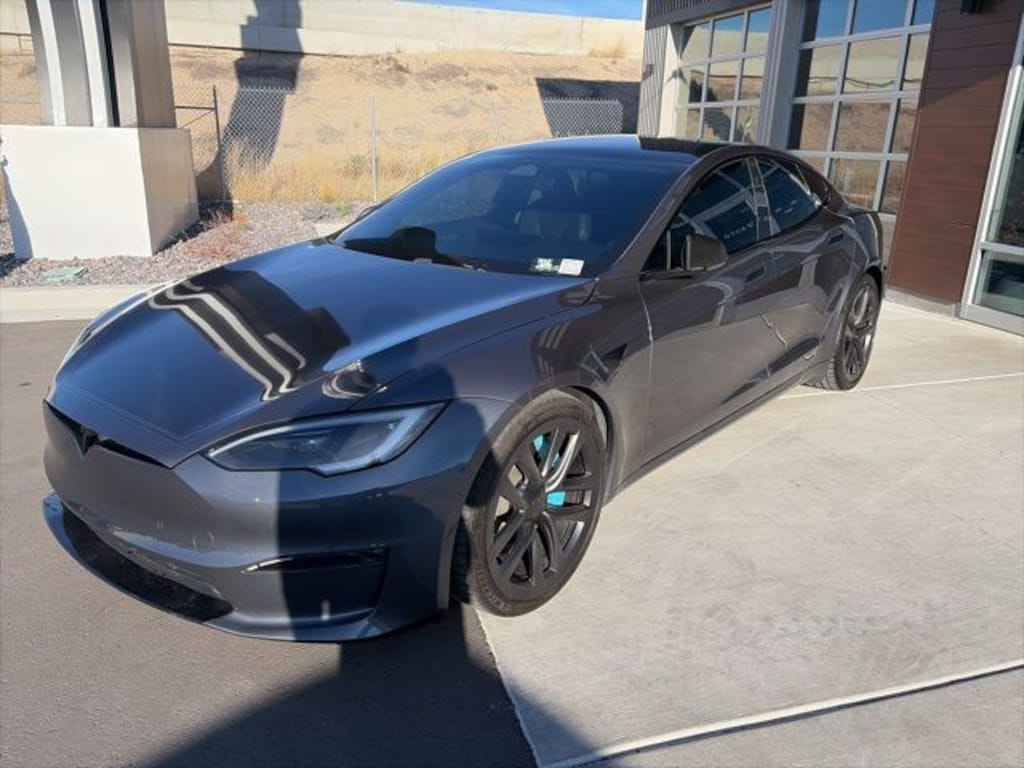 Used 2022 Tesla Model S Base Hatchback