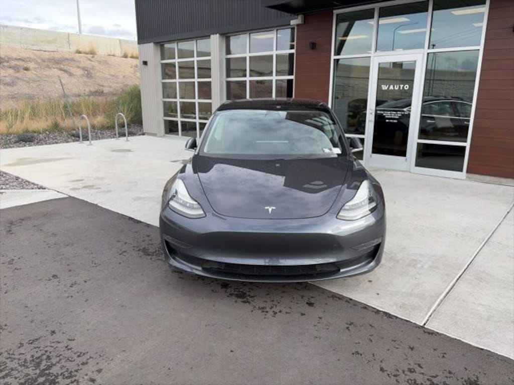 Used 2018 Tesla Model 3 Long Range Sedan