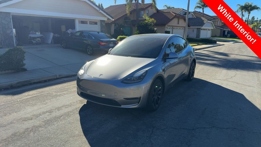 Used 2025 Tesla Model Y Long Range SUV