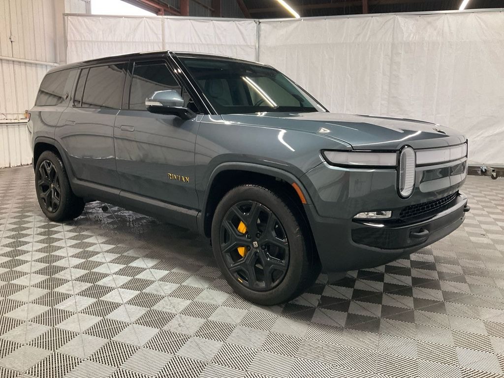 Used 2023 Rivian R1S Adventure SUV