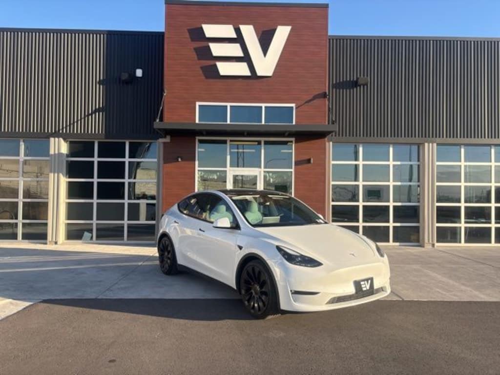 Used 2022 Tesla Model Y Performance SUV