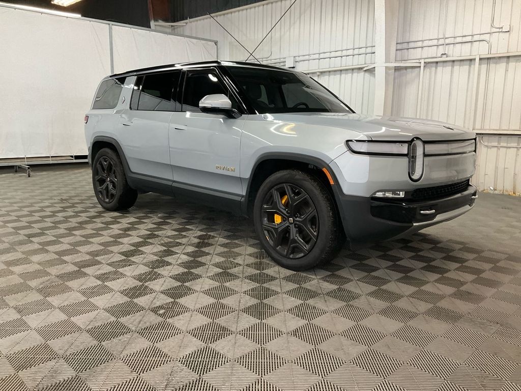 Used 2023 Rivian R1S Adventure SUV