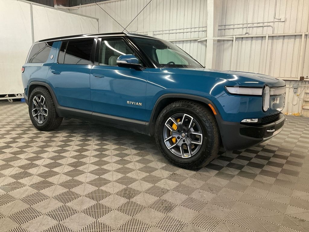Used 2023 Rivian R1S Adventure SUV