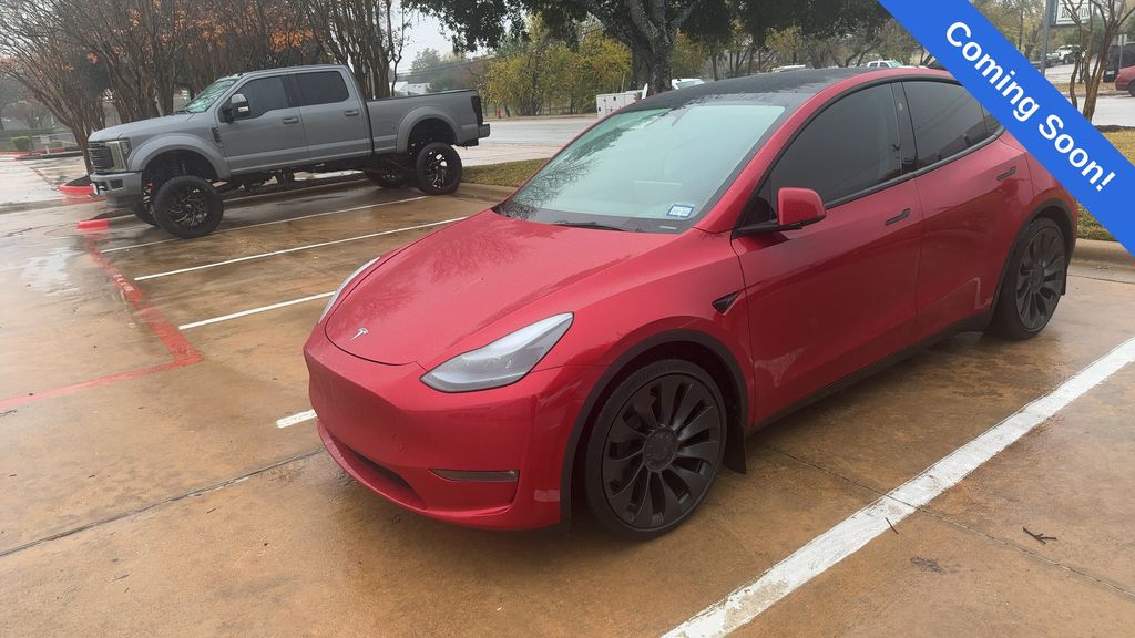 2023 Tesla Model Y Performance's photo