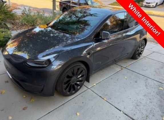 2022 Tesla Model Y Performance's photo