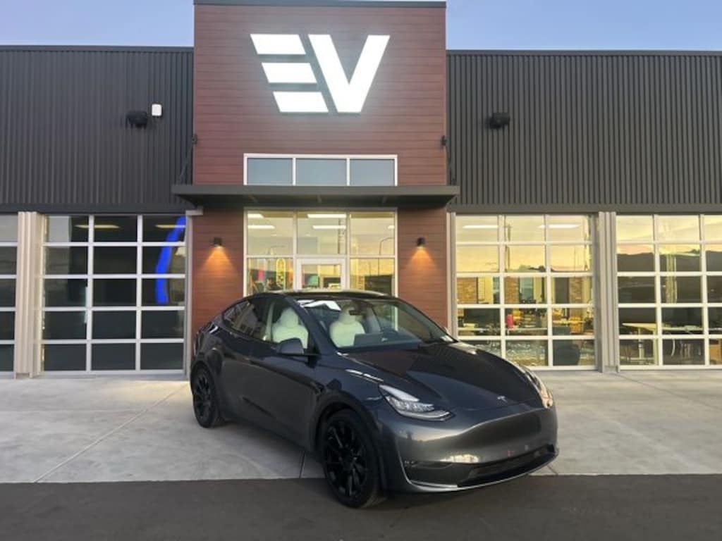 Used 2021 Tesla Model Y Long Range SUV