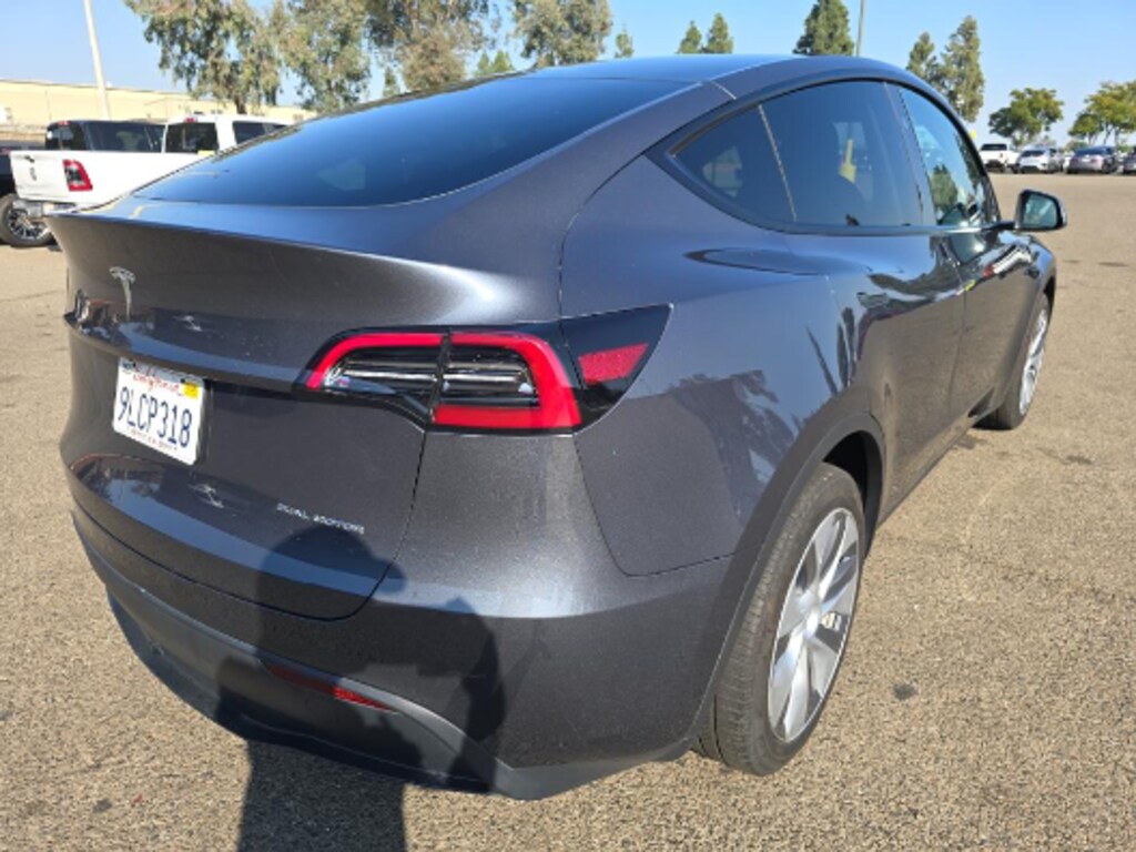 Used 2023 Tesla Model Y Long Range SUV
