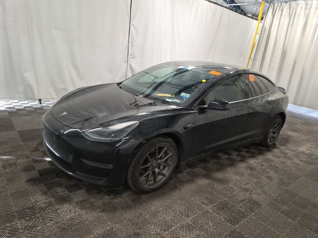 2021 Tesla Model 3 Rear-Wheel Drive's photo