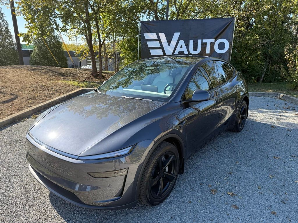 Used 2026 Tesla Model Y Long Range SUV