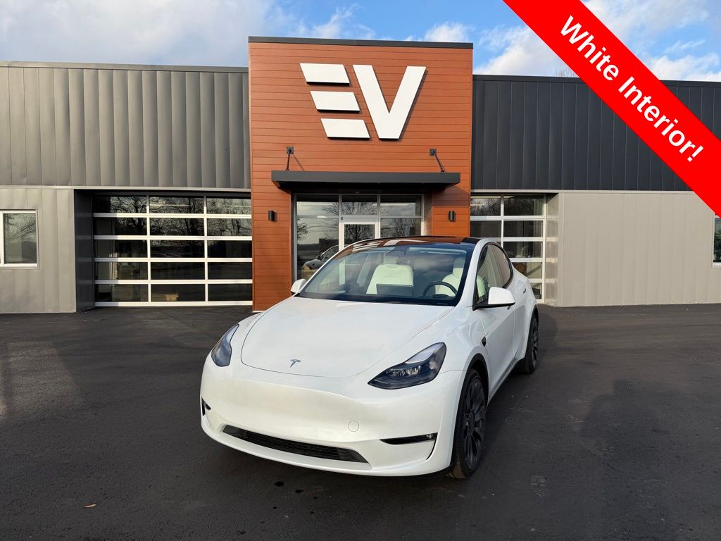 2023 Tesla Model Y Performance's photo