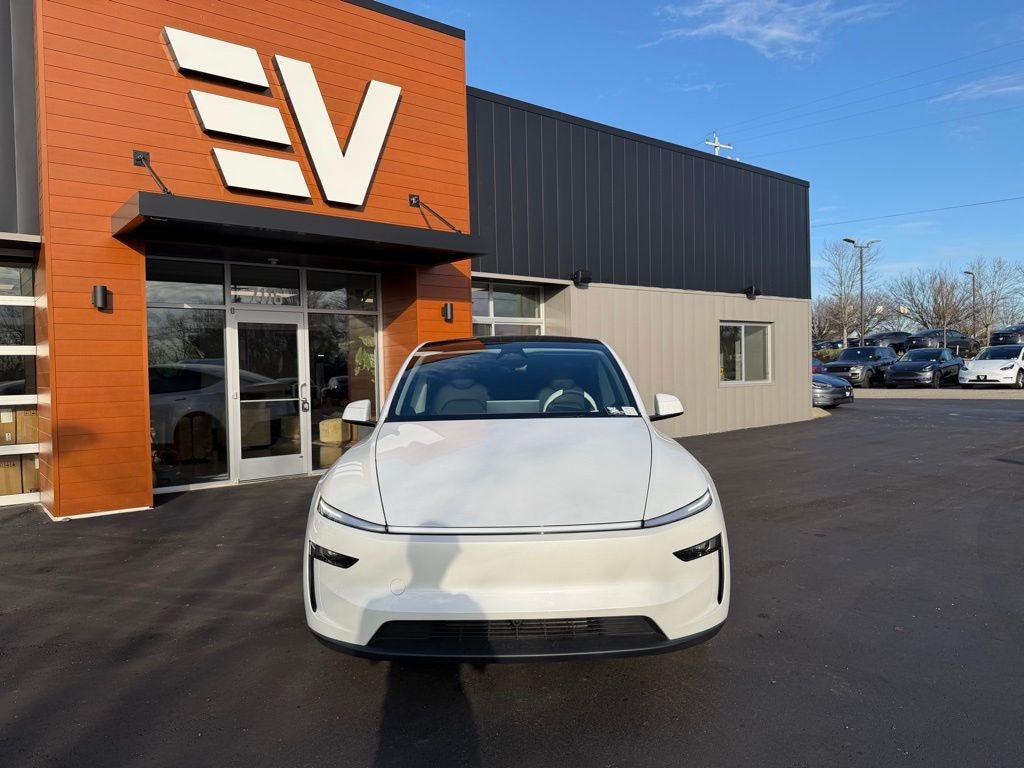 Used 2026 Tesla Model Y Long Range SUV
