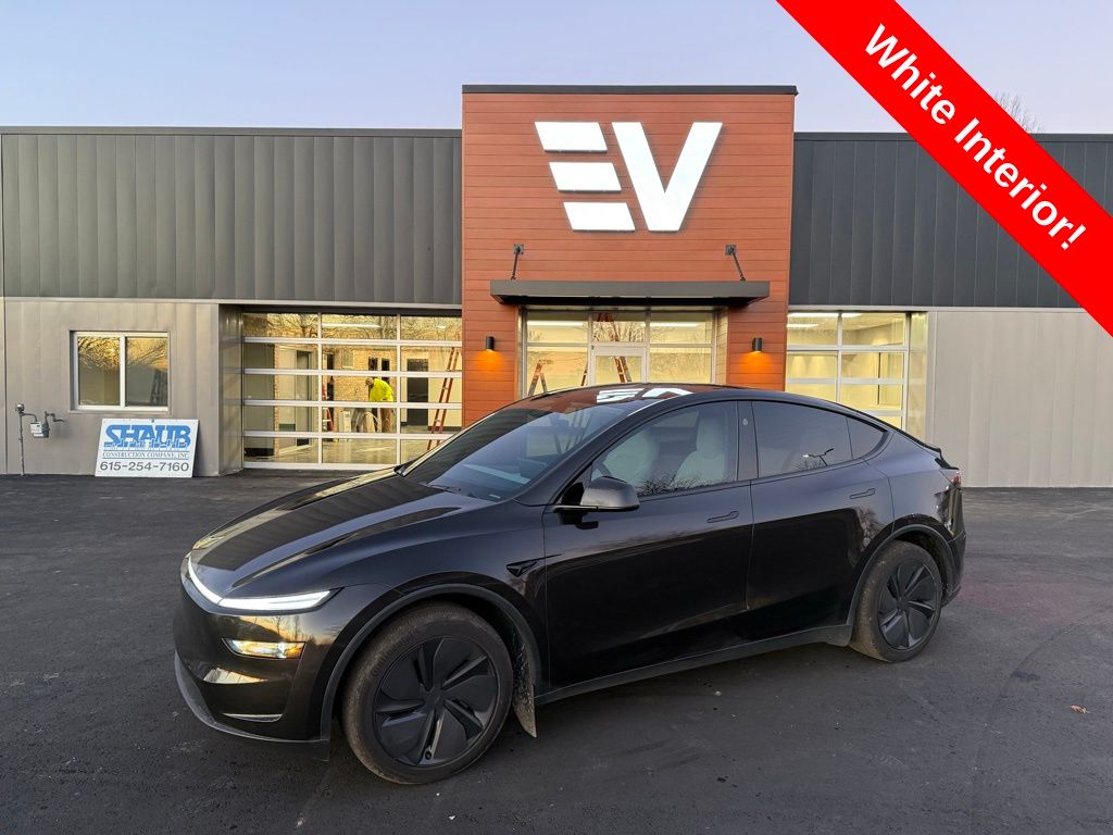 2026 Tesla New Model Y Long Range's photo