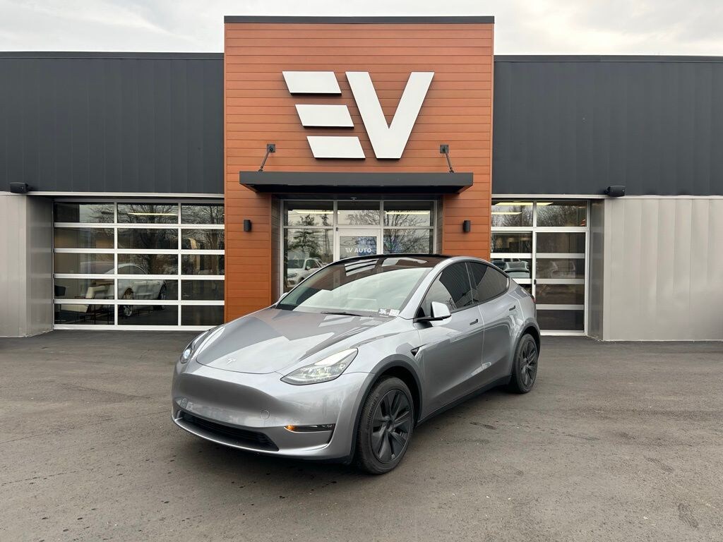Used 2025 Tesla Model Y Long Range SUV