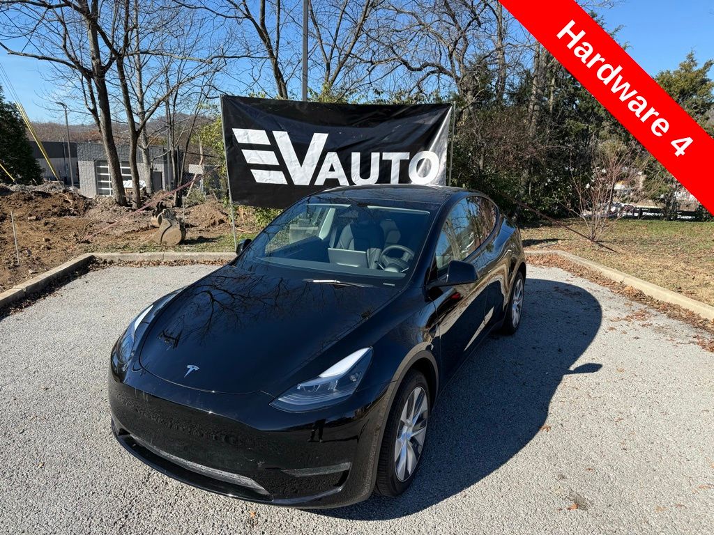 2023 Tesla Model Y Long Range's photo