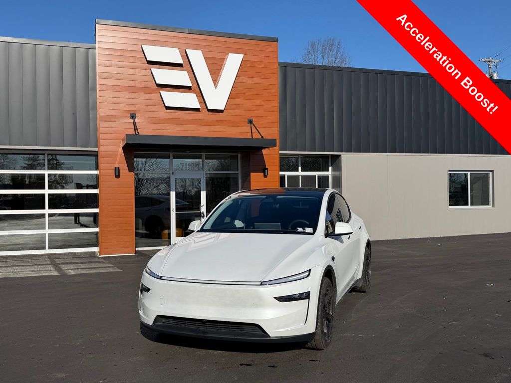 2026 Tesla Model Y Long Range's photo