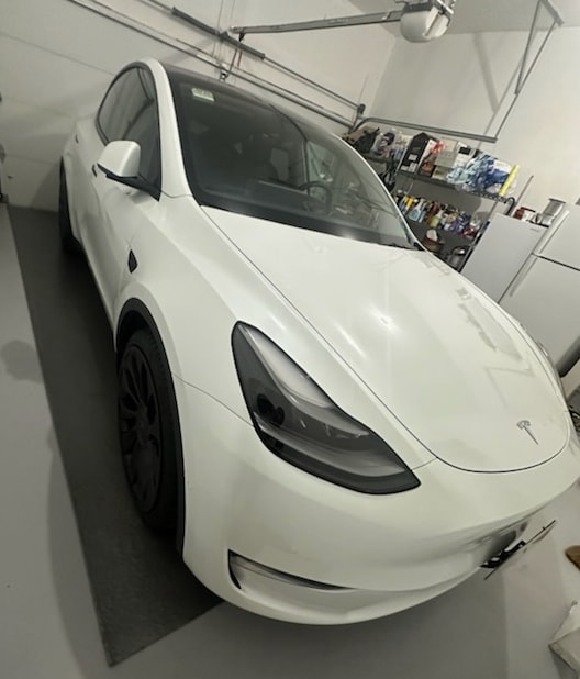2023 Tesla Model Y Performance's photo