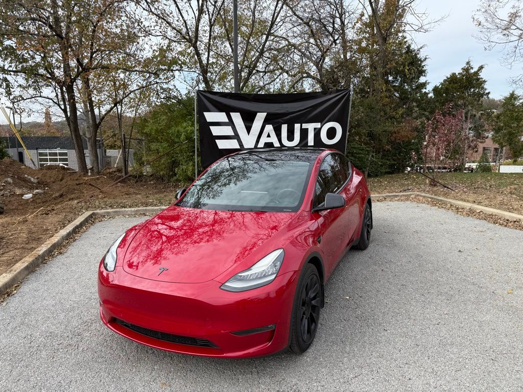2022 Tesla Model Y Long Range's photo