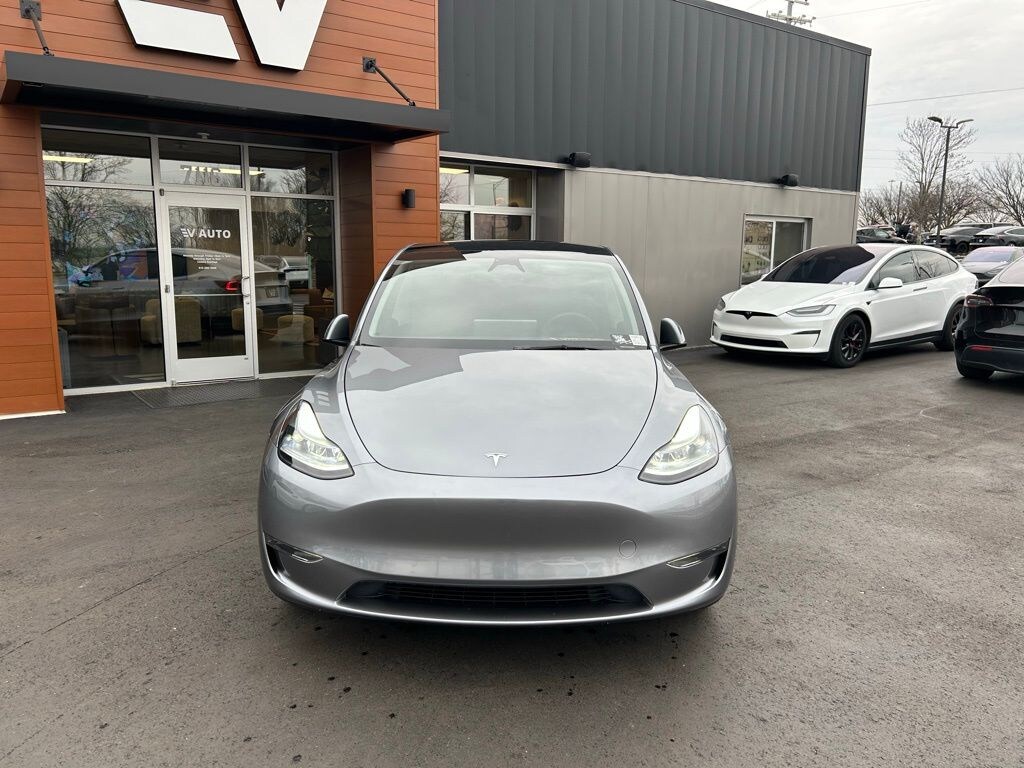 Used 2025 Tesla Model Y Long Range SUV