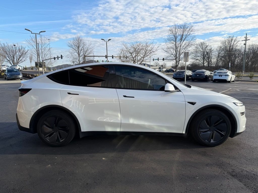 Used 2026 Tesla Model Y Long Range SUV