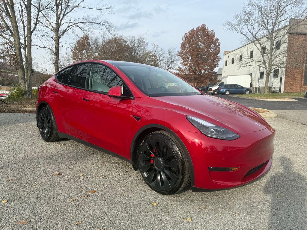 2022 Tesla Model Y Performance photo 3
