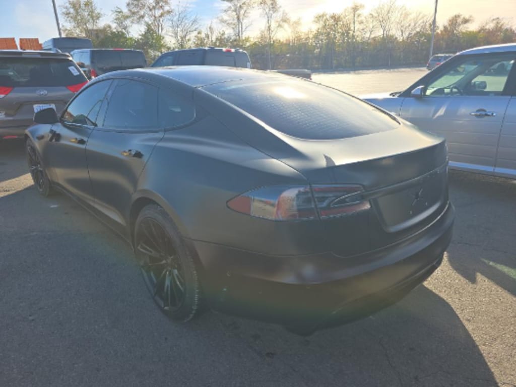 Used 2022 Tesla Model S Base Hatchback