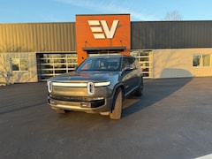 2022 Rivian R1S Launch Edition SUV