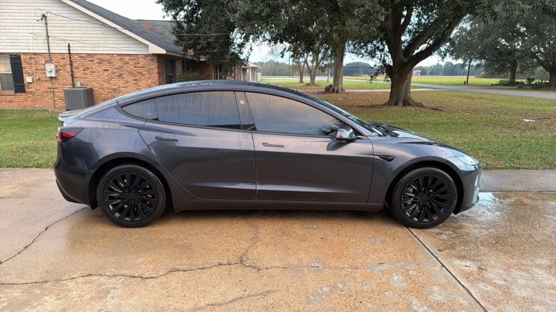 2024 Tesla Model 3 Base's photo