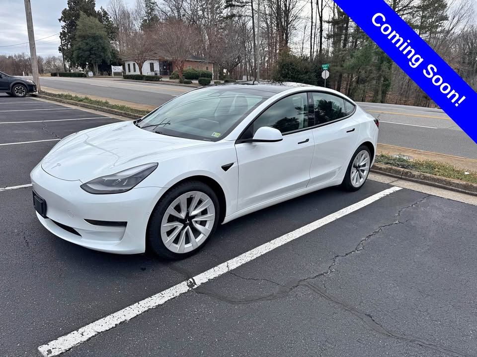 2021 Tesla Model 3 Base's photo