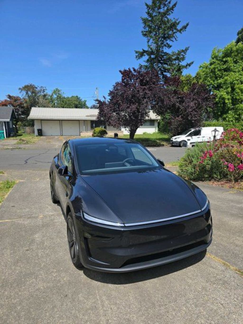 Used 2026 Tesla Model Y Long Range SUV