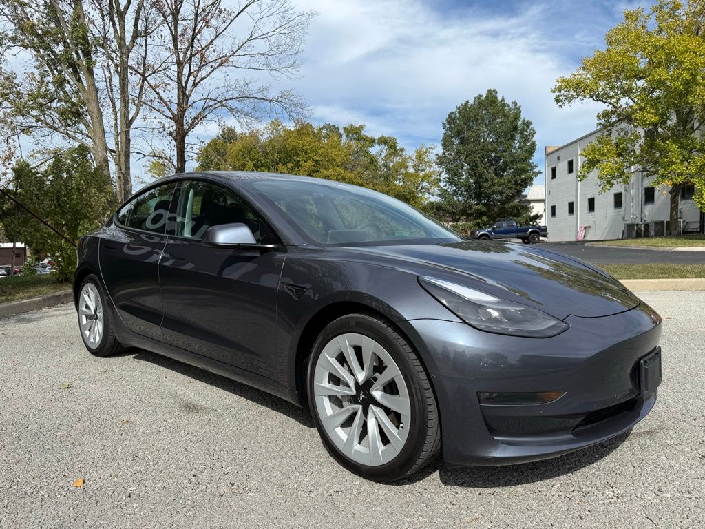 2021 Tesla Model 3 Long Range photo 2