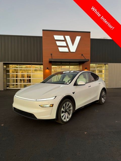 2026 Tesla New Model Y Long Range's photo