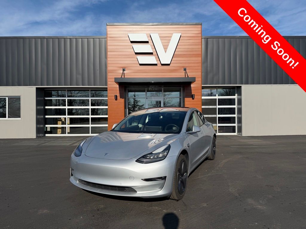 2018 Tesla Model 3 Long Range's photo