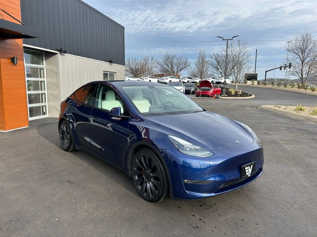 Used 2022 Tesla Model Y Performance SUV