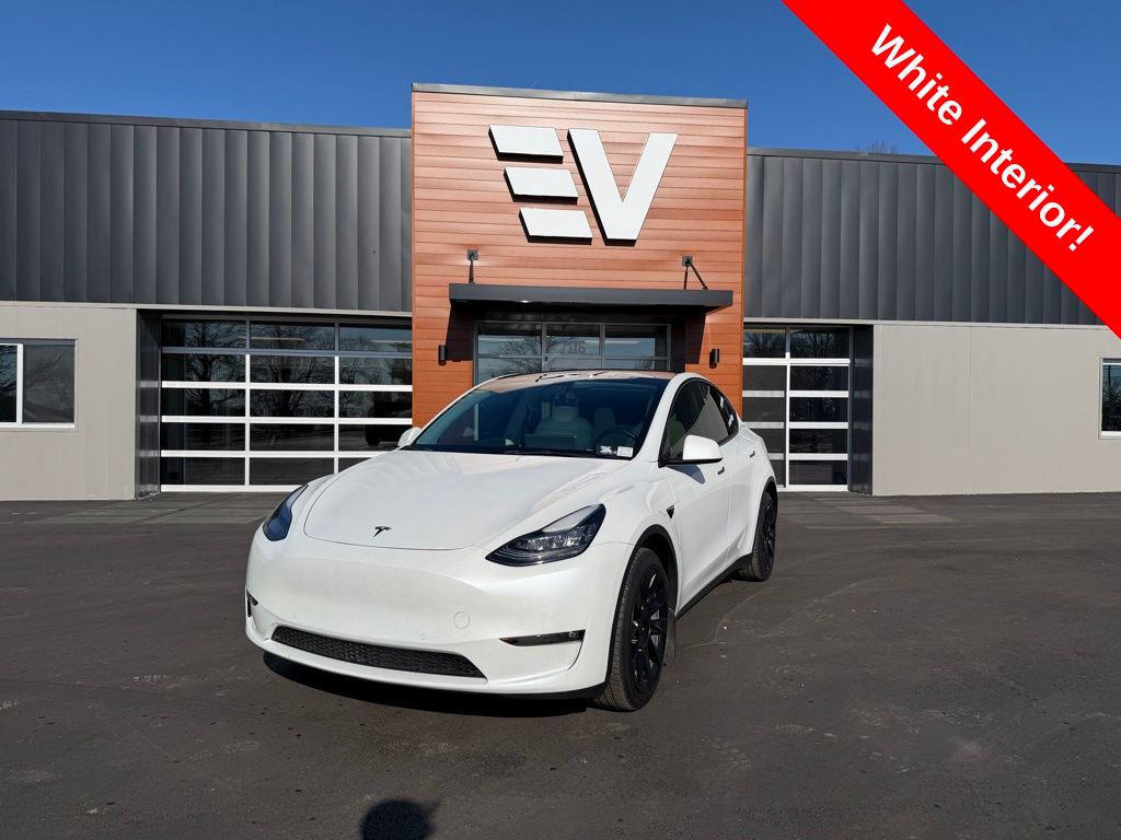 2021 Tesla Model Y Long Range's photo